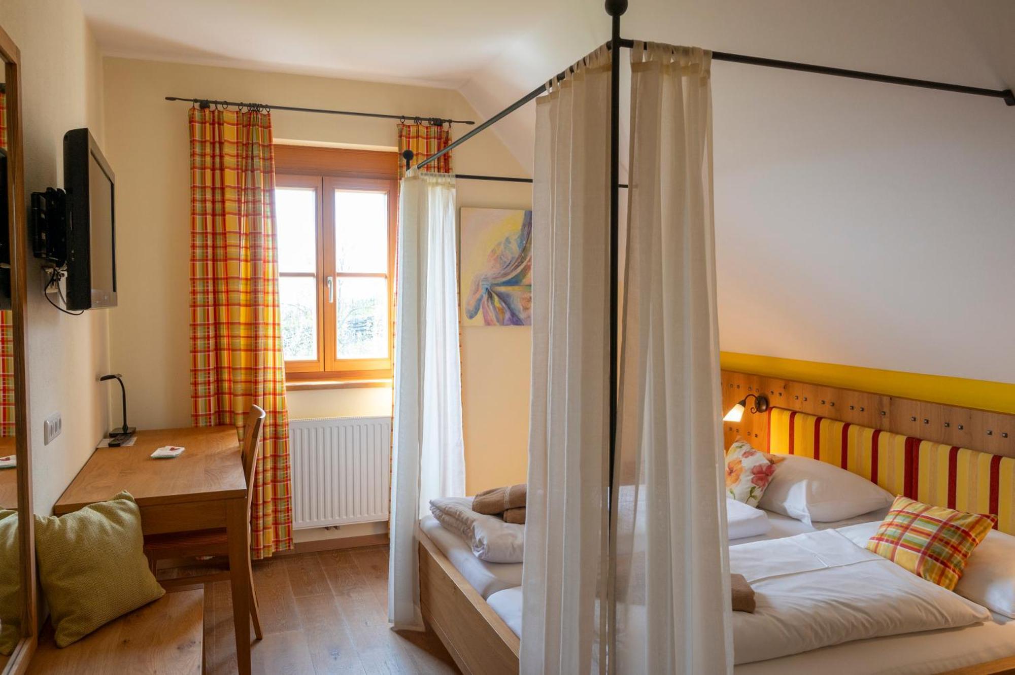 Winzerzimmer Scharl Sankt Anna am Aigen Buitenkant foto